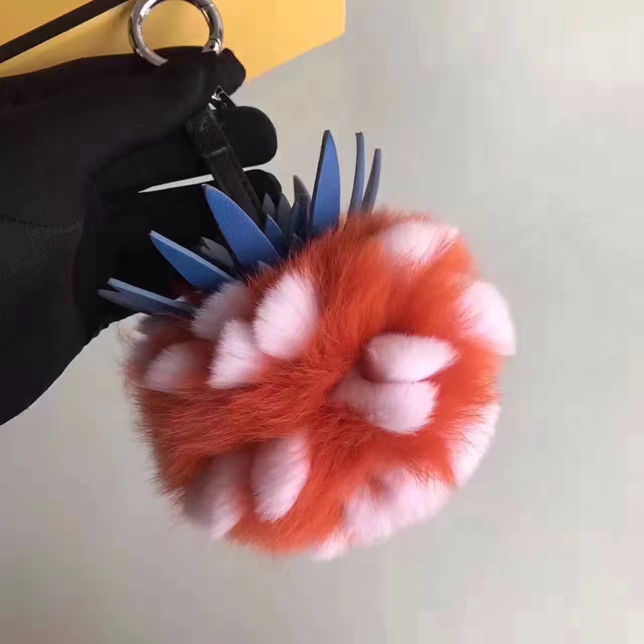 fendi包包最新款,fendi包的经典款