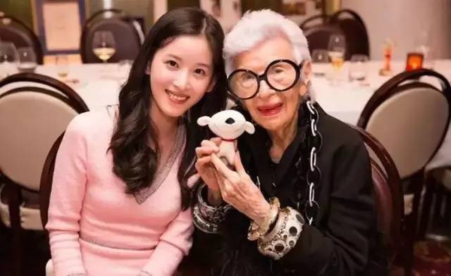 奶茶妹妹亮相,奶茶妹妹美貌