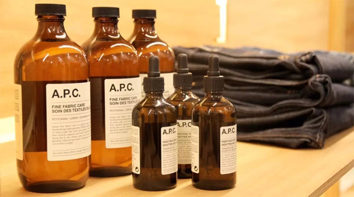 优雅的A.P.C.虽然有个暴脾气，但做起衣服来一点都不马虎