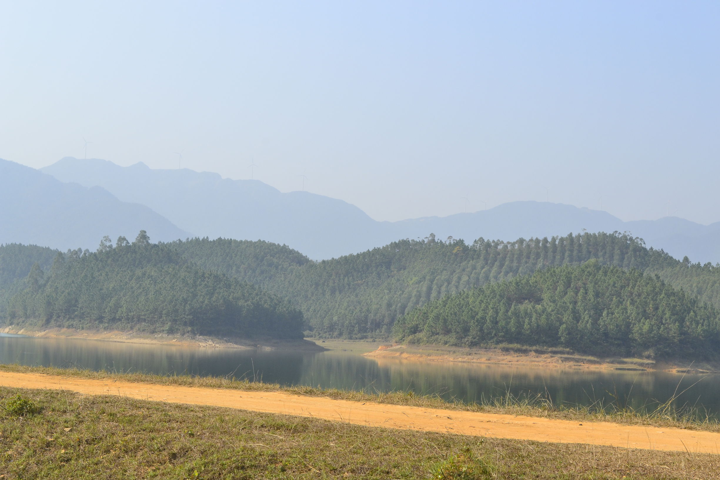 珠海周边游7——寻得草原,泛舟湖上
