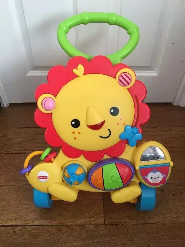 妈妈是超人伊能静妈妈抱米粒,妈妈是超人伊能静抱大儿子