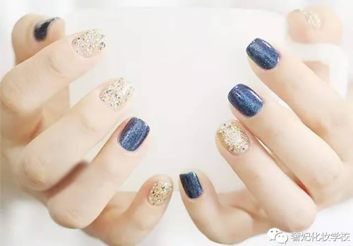高级质感莫兰迪磨砂美甲,高级质感美甲ins风带钻