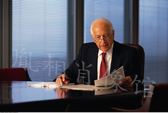 拍商务形象照大概多少钱,怎么拍商务形象照