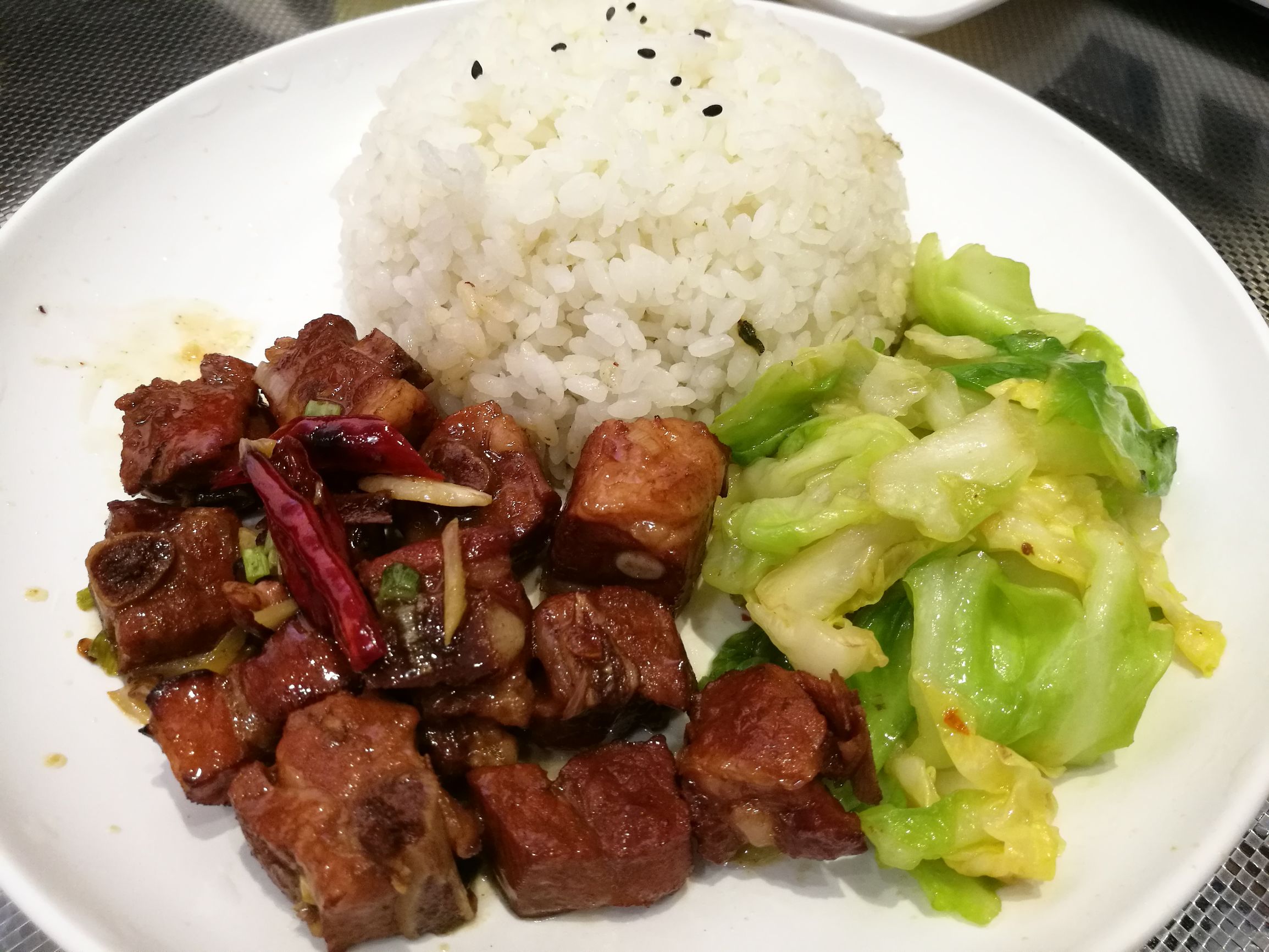 牛肉粒拌饭的牛肉粒怎么做,牛肉拌饭的做法窍门是什么