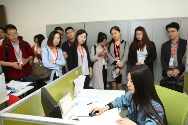 走进和黄药业体验海派制造的智能管理