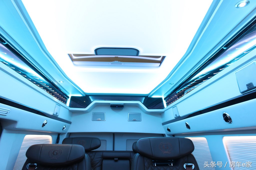 奔驰埃尔法商务车改装房车,gmc和埃尔法房车