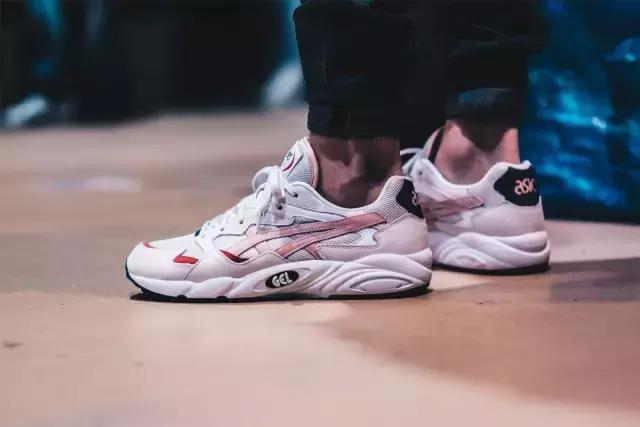 一双鞋子都买不起,一双鞋子都买不起来