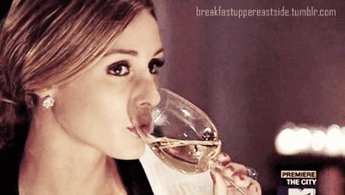 揭秘｜爱它，高贵冷艳又神秘（上）-美白淡斑精华篇