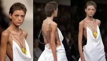 朋友圈霸屏的男人是谁啊,霸屏朋友圈的男人直播