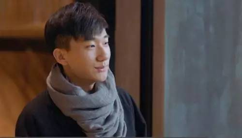 应勤示好邱莹莹,应勤邱莹莹最新视频