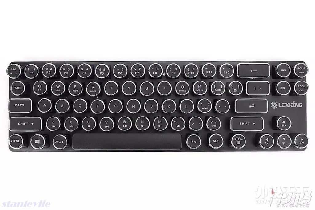 腹灵光轴机械键盘怎么样,红轴104机械键盘测评