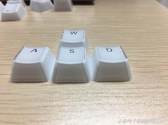 机械键盘白光版测评,cherry机械键盘推荐