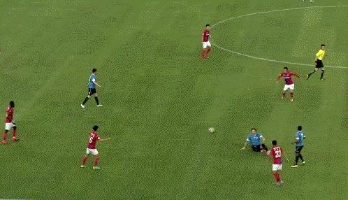 帕瓦尔再轰世界波,高洪波世界波绝杀