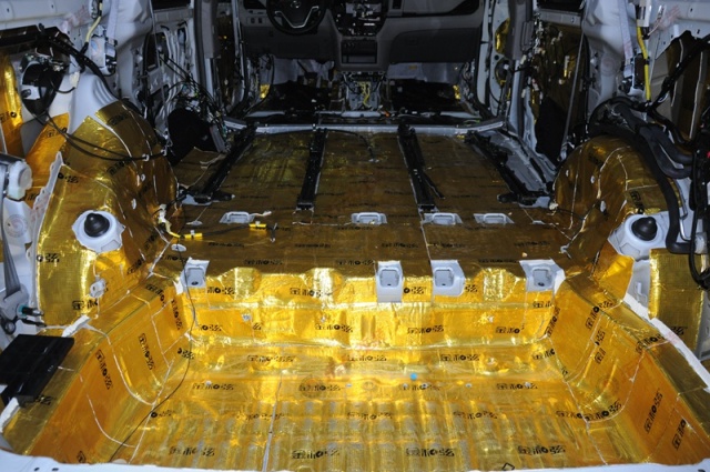 丰田塞纳柚木色耐磨地板,丰田塞纳航空座椅星空顶木地板