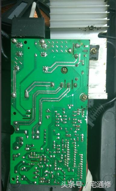 电磁炉冒火一下不通电怎么修,电磁炉有吱吱声不通电怎么维修