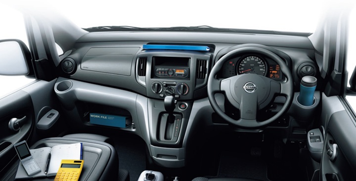 日产nv驾驶感受,日产nv200驾驶感受怎么样