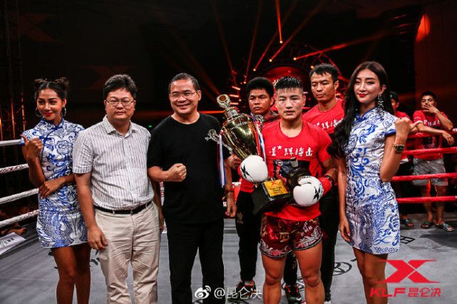 摧肋KO王,曾30秒KO打晕对手,豪言世界前三,再添新绝技!