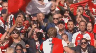 足球哪些搞笑瞬间图片,科斯塔踢球视频