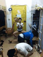 宝宝喝奶搞笑段子视频,宝宝喝牛奶搞笑