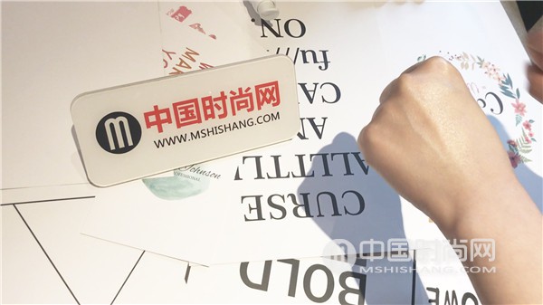 蜗牛焕颜cc霜,蜗牛亮肤无瑕修饰cc霜