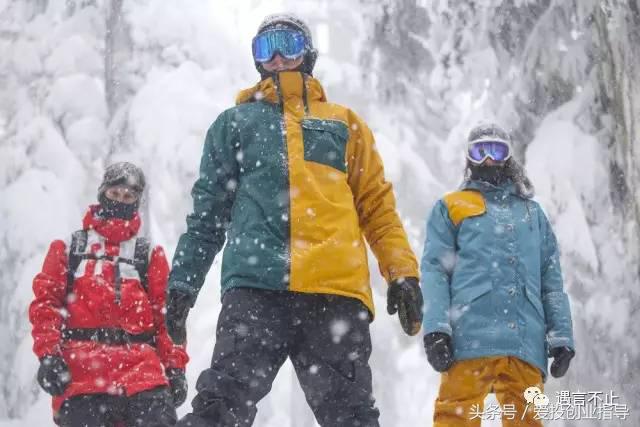 欢乐颂小包总裤子,欢乐颂小包总穿裙子