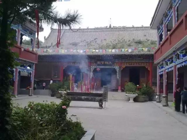 凤翔灵山第一大佛,凤翔灵山大佛的来历