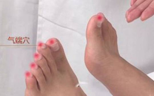 老人突发脑溢血医生急救,怎样急救脑溢血突发的病人