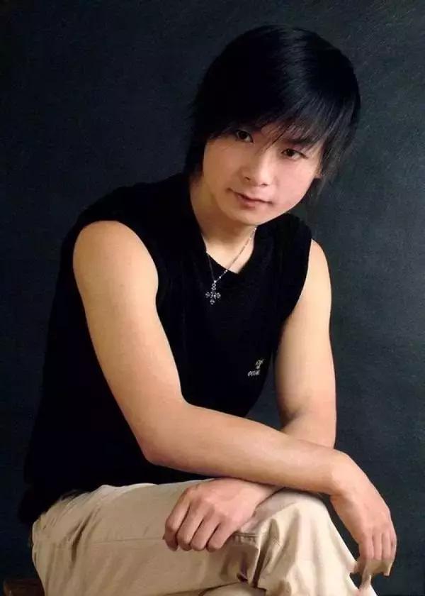 我爱牙擦苏张卫健完整版国语,张卫健演的牙擦苏叫什么电影