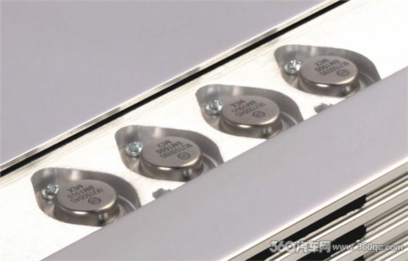 音响改装花140万！这事估计只有美国TRU做的出来