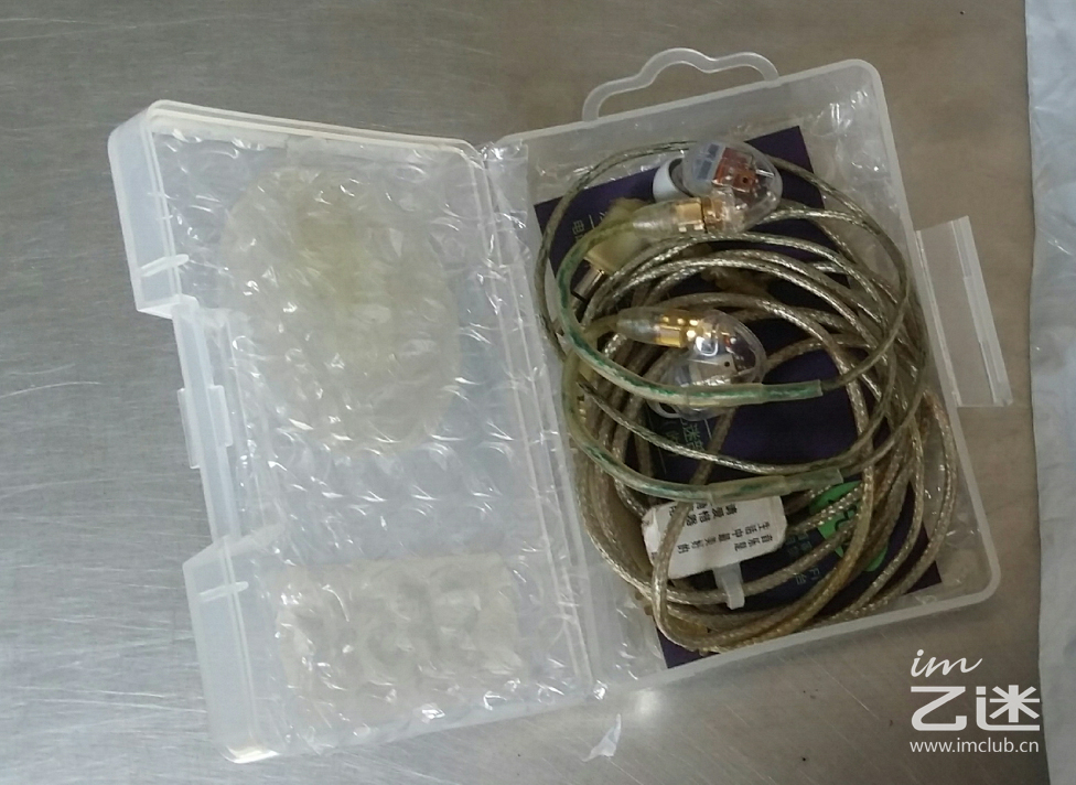 2500价位，森海IE80、舒尔SE535哪个更值得入手？