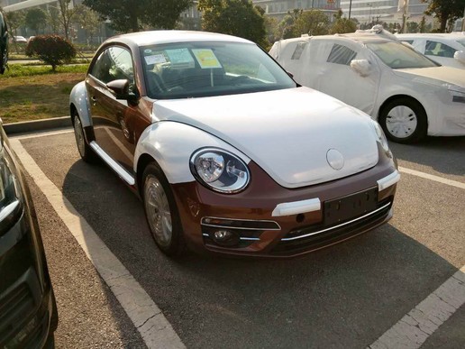 14年大众甲壳虫白色驾驶感受,新到17年大众甲壳虫