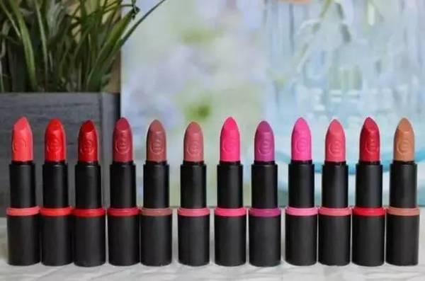 初学者彩妆怎么买好,新手入门彩妆套装全套性价比高