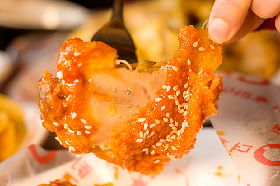 炸鸡控请抱紧我,wuli都教授代言的炸鸡店来啦~