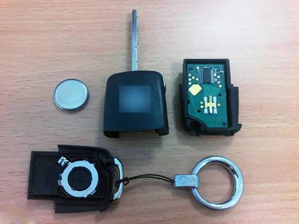 你知道吗？有些车拿备用钥匙也开不走！|Y车评