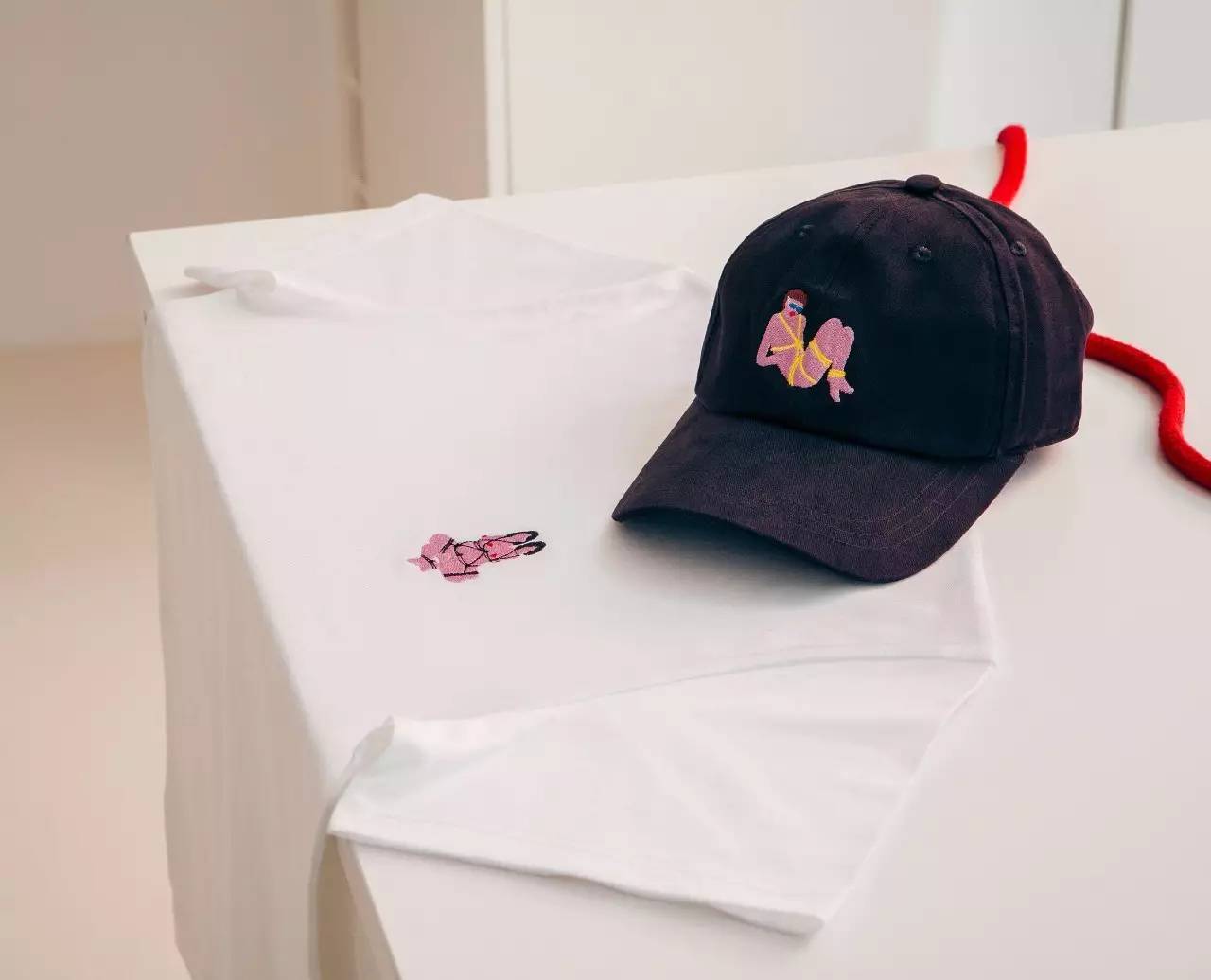 牛仔t恤时尚,比较好看的基础款t恤