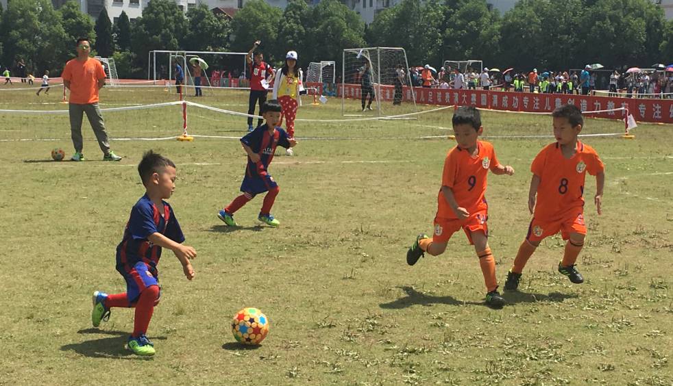 幼儿园足球比赛点赞冠军后续,幼儿园足球比赛荣获第一名