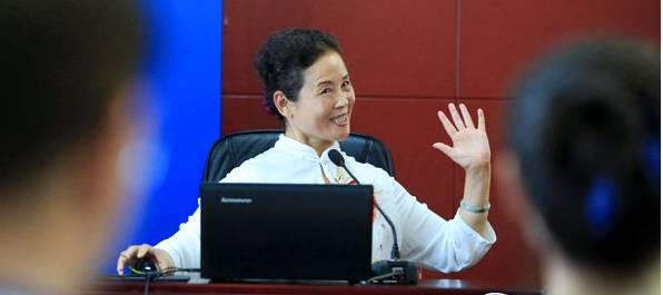 应对西方媒体炒作女权对策,女德班事件央视评论