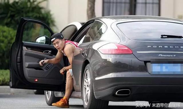 国足豪车座驾大全,国足球员豪车豪宅