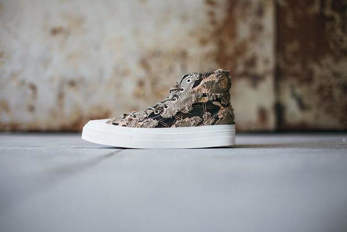 李维斯帆布鞋好还是匡威帆布鞋好,耐克帆布鞋和匡威帆布鞋哪个好穿