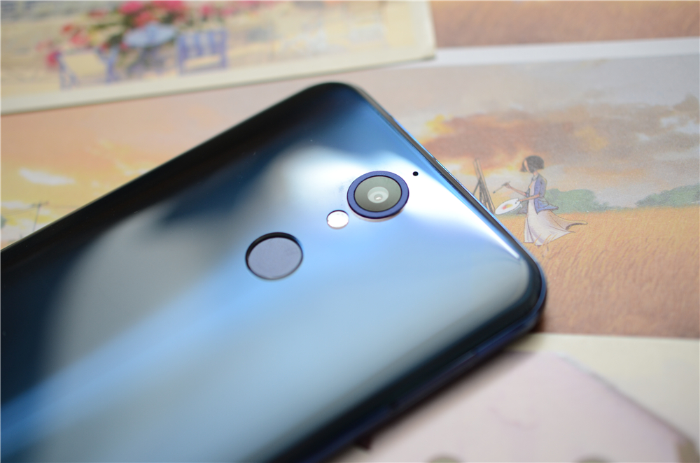 不一样的视角让你享受感官盛宴-ivviK5裸眼3D手机体验