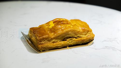 「乐食｜阿安」蛋挞掉1层酥皮没关系，它还有367层等着你