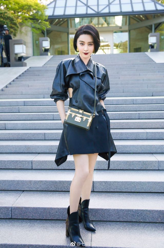 一条连衣裙让你免去搭配的烦恼,一条连衣裙穿一个夏天