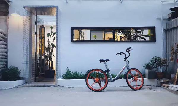 他将厦门的民宅改造成烘焙馆，每周邀请100位陌生人喝精品咖啡