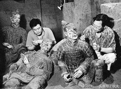 兵马俑的历史价值是多少,兵马俑是世界第八大奇迹谁命名的