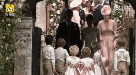 英国小王子被妈训哭,英国小王子被霸凌