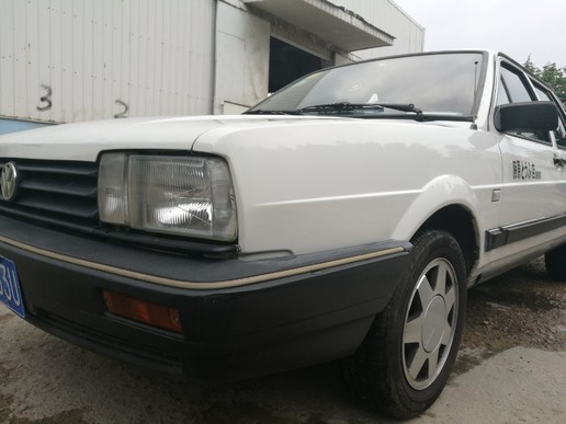 桑塔纳4万多,桑塔纳4000现在值多少钱