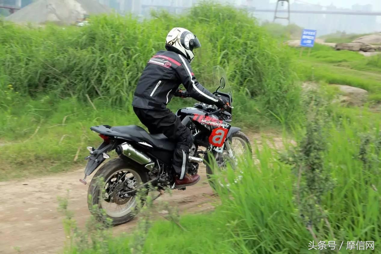 宗申apriliacr150评测,阿普利亚terra150试驾