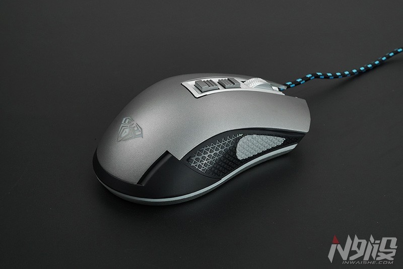 狼蛛sc200鼠标测评,狼蛛手感较重的鼠标