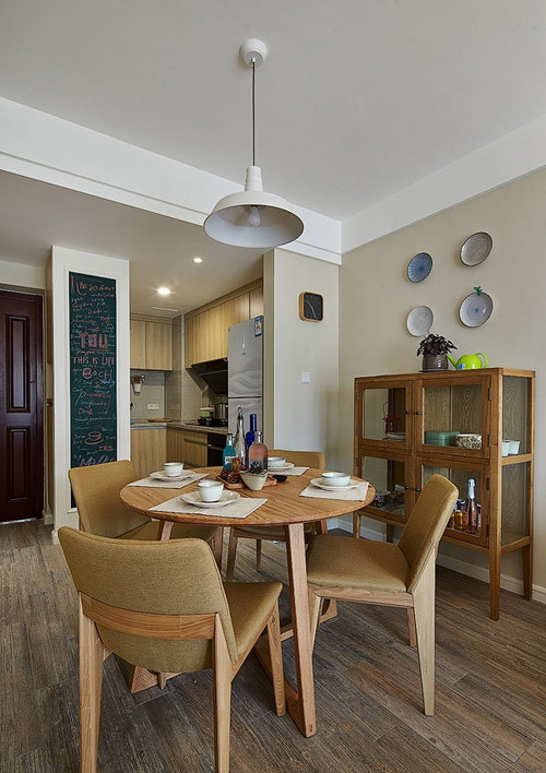 小户型文艺风装修,70平极简黑暗风装修