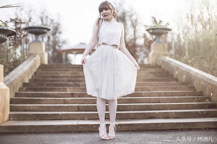 想像赵丽颖江一燕一样圆仙女梦？穿这3个平价仙裙品牌就够了！